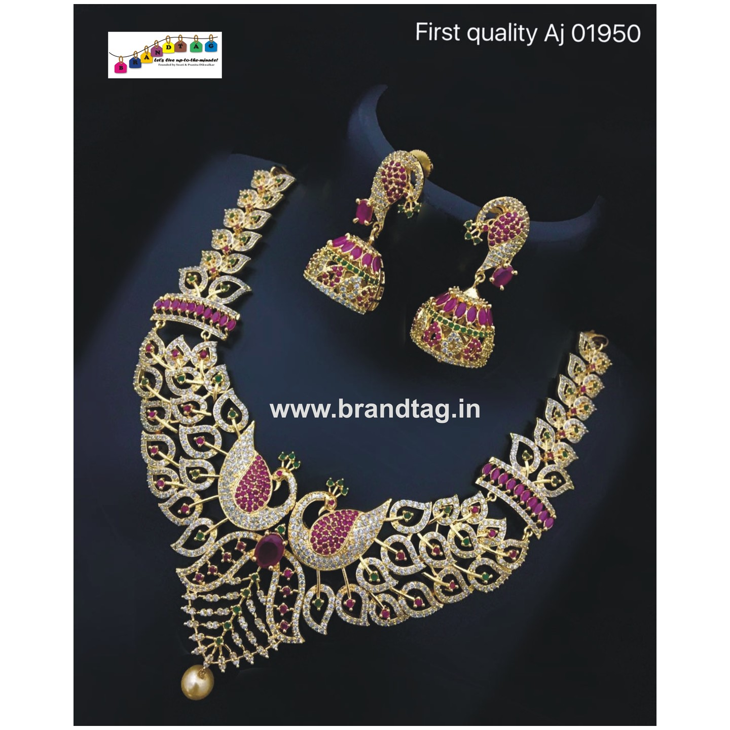 Contemporary Beautifully Designed  Diamond Necklace Set!!