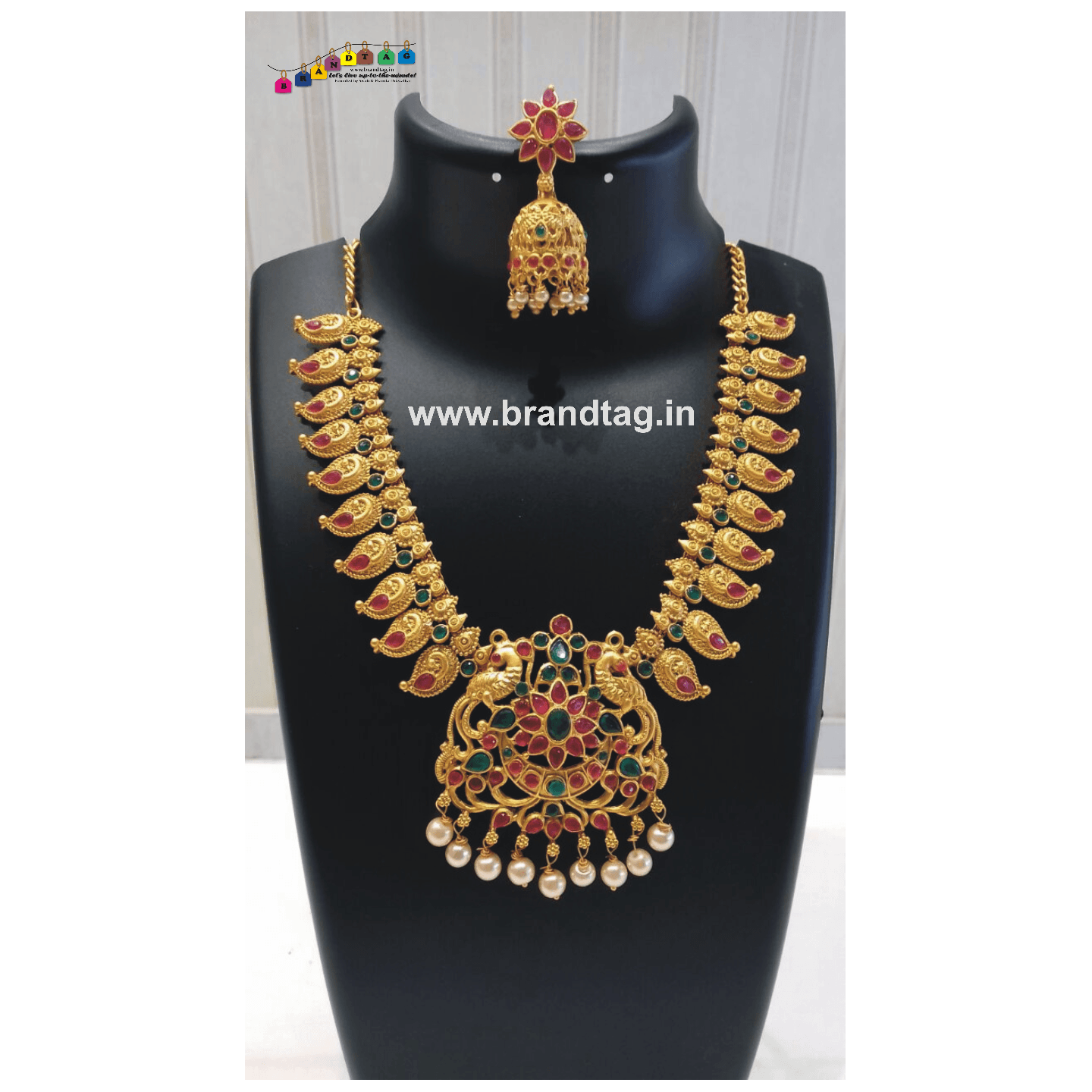 Diwali Collection - Captivating Golden Necklace set!