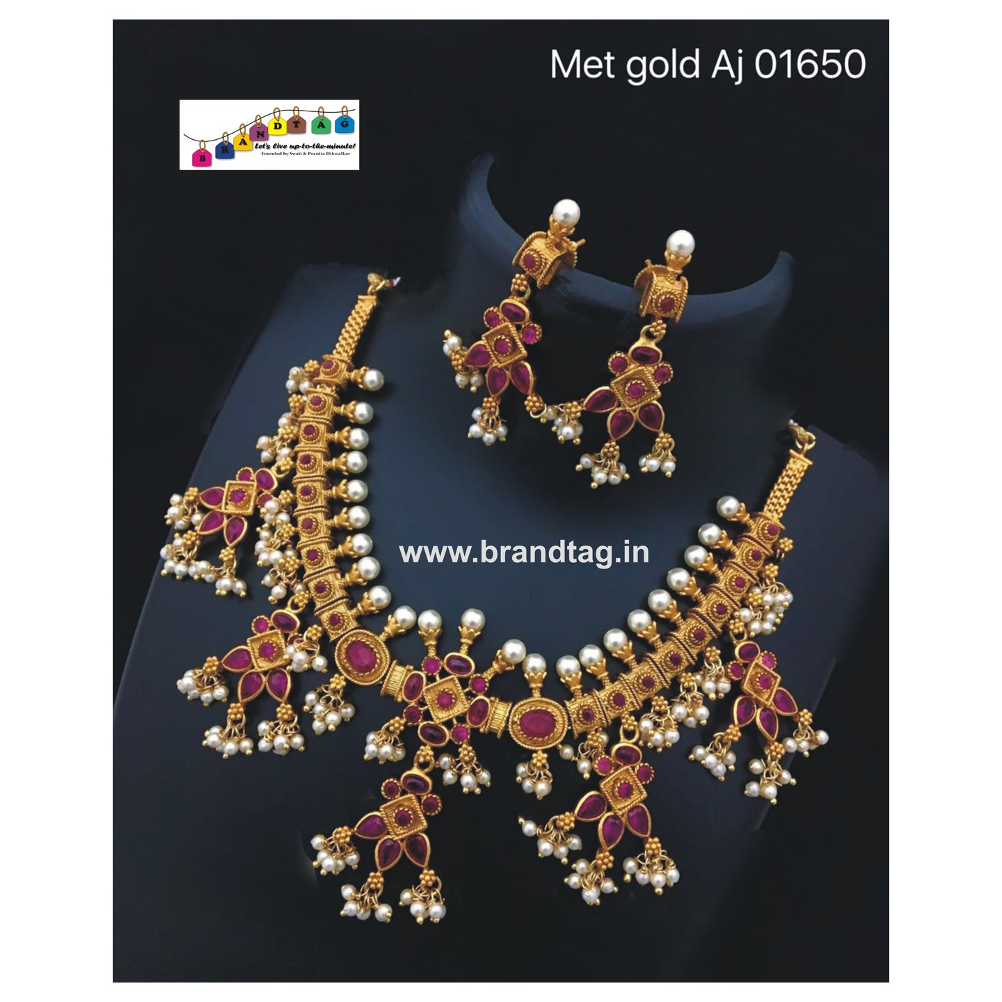 Special Ganesh Festival Collection.. Eye Pleasing Golden Queens Necklace set..!