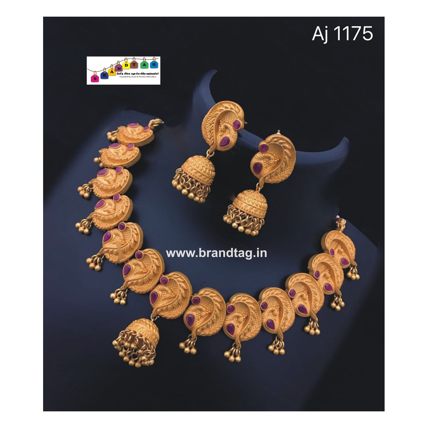 Special Ganesh Festival Collection ....Captivating Big Golden Koyari Single layered Necklace set!! 