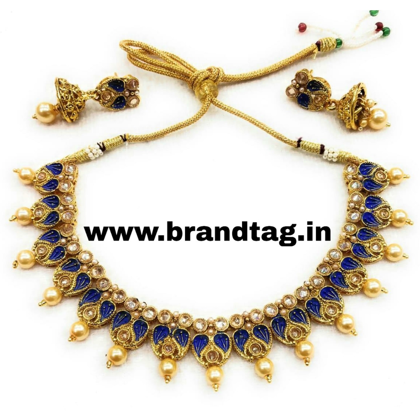 BrandTag's Inayaa Necklace set for women !