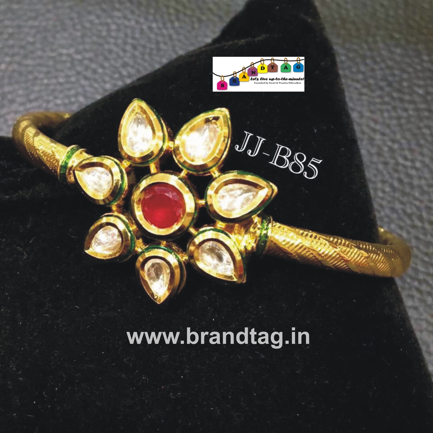 Special Raksha Bandhan collection!! Royal elegant  Kundan Kada Brecelet!