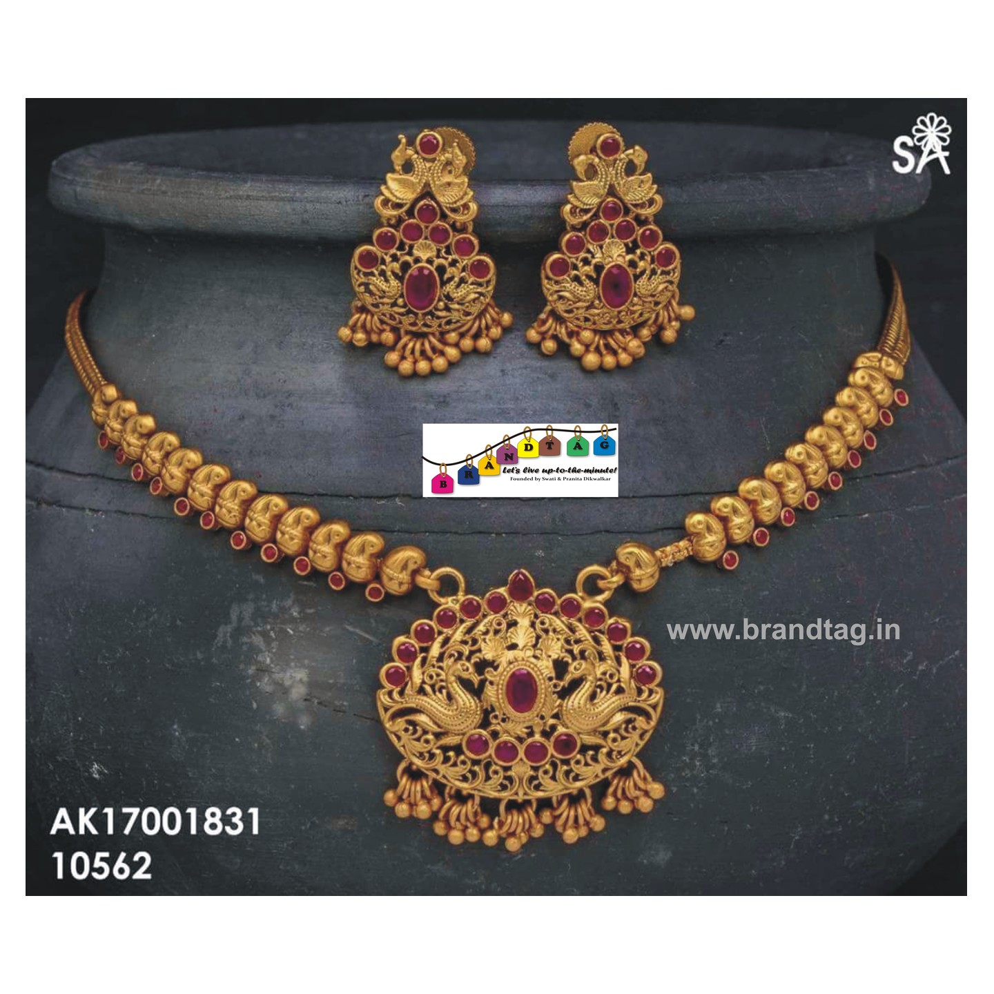 Royal Golden Necklace set!