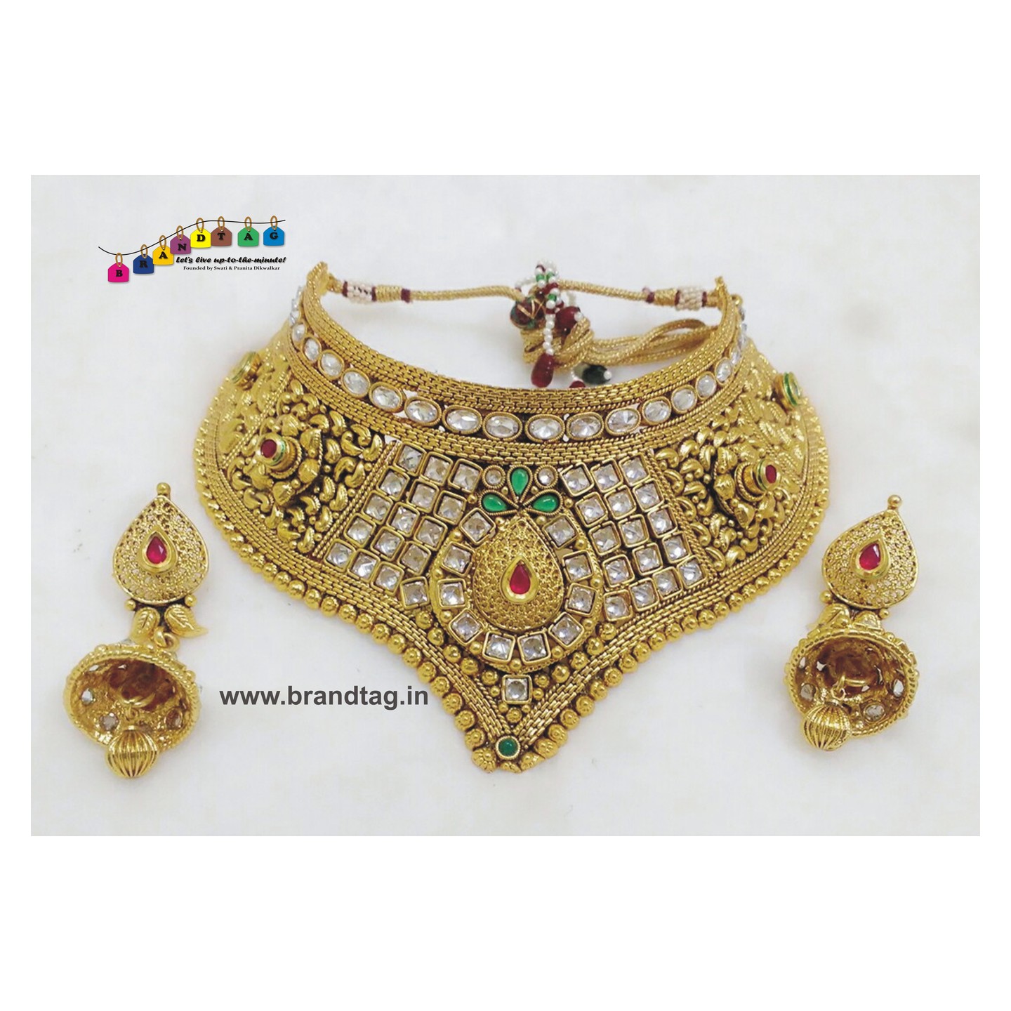 Royal Golden Neck-Fitted Necklace Set!!