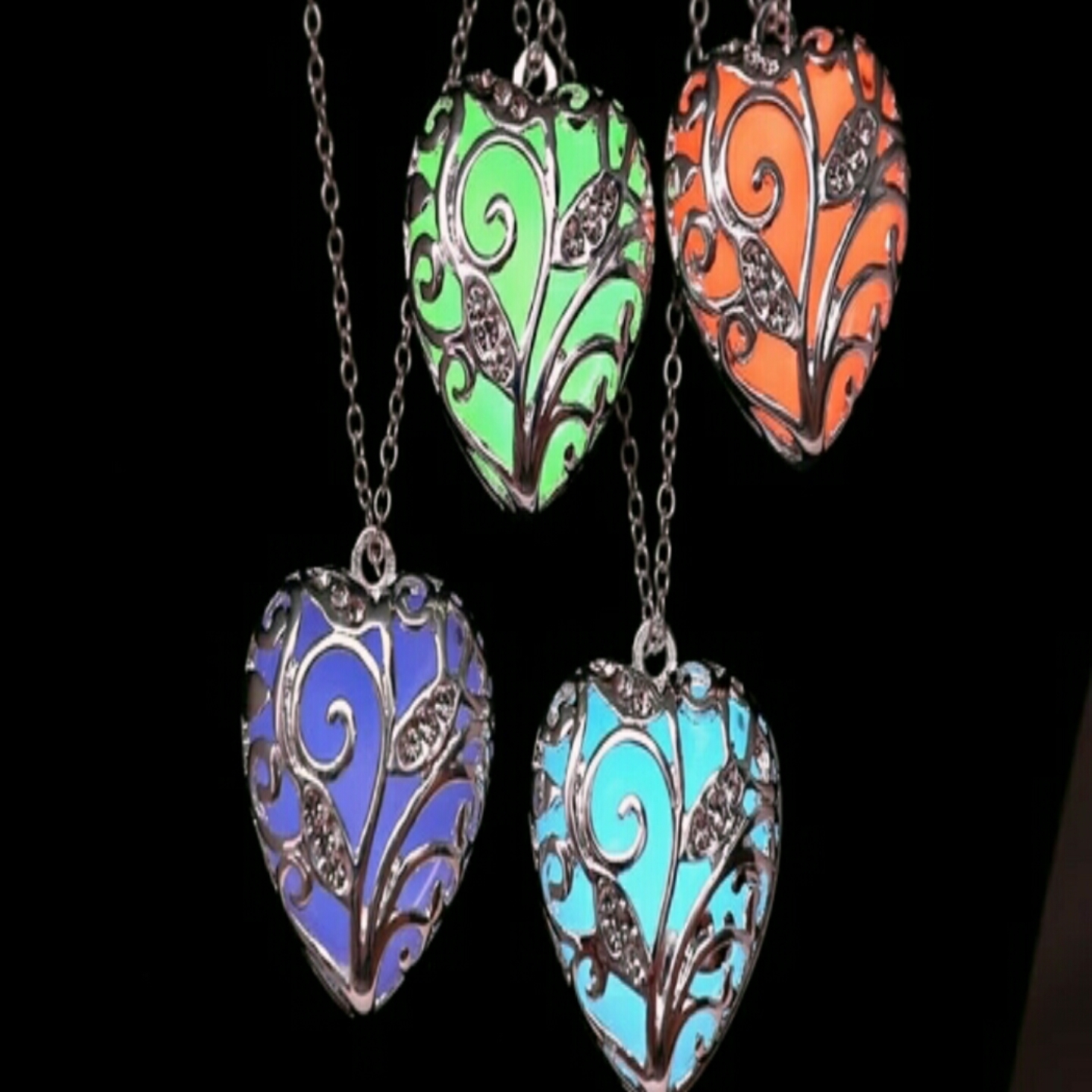 Glowing Pendant with Chain