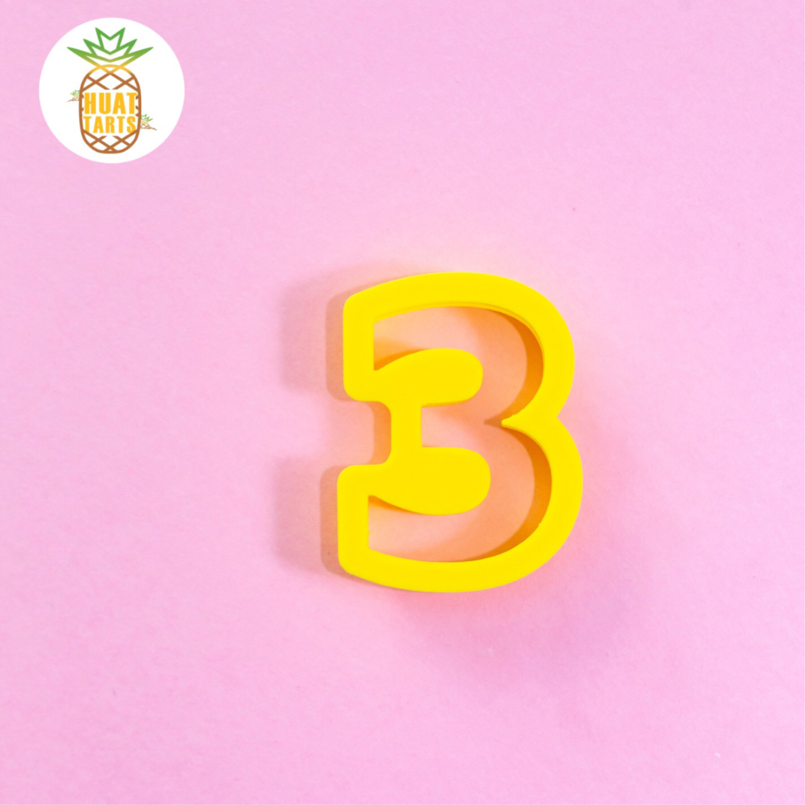 Number 3 cookie cutter 
