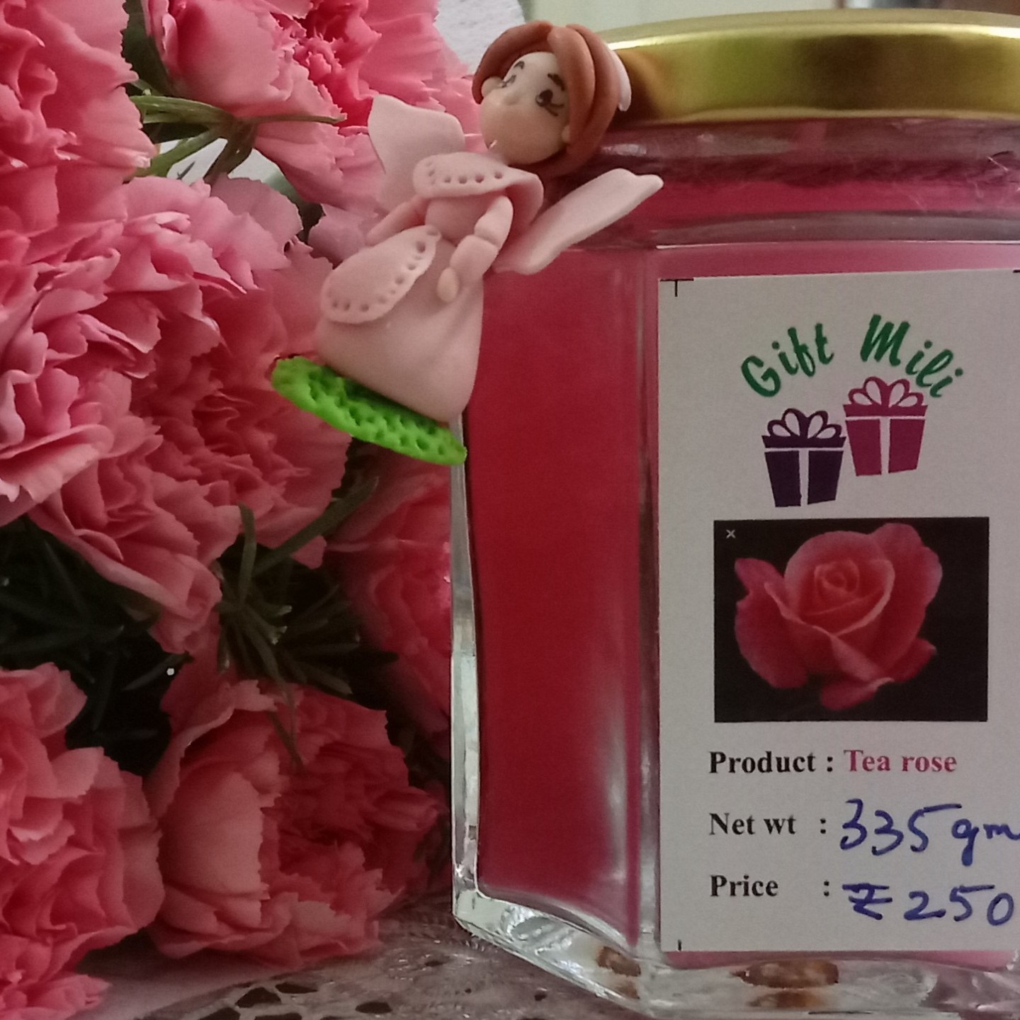 Tea Rose Aroma Jar Candle