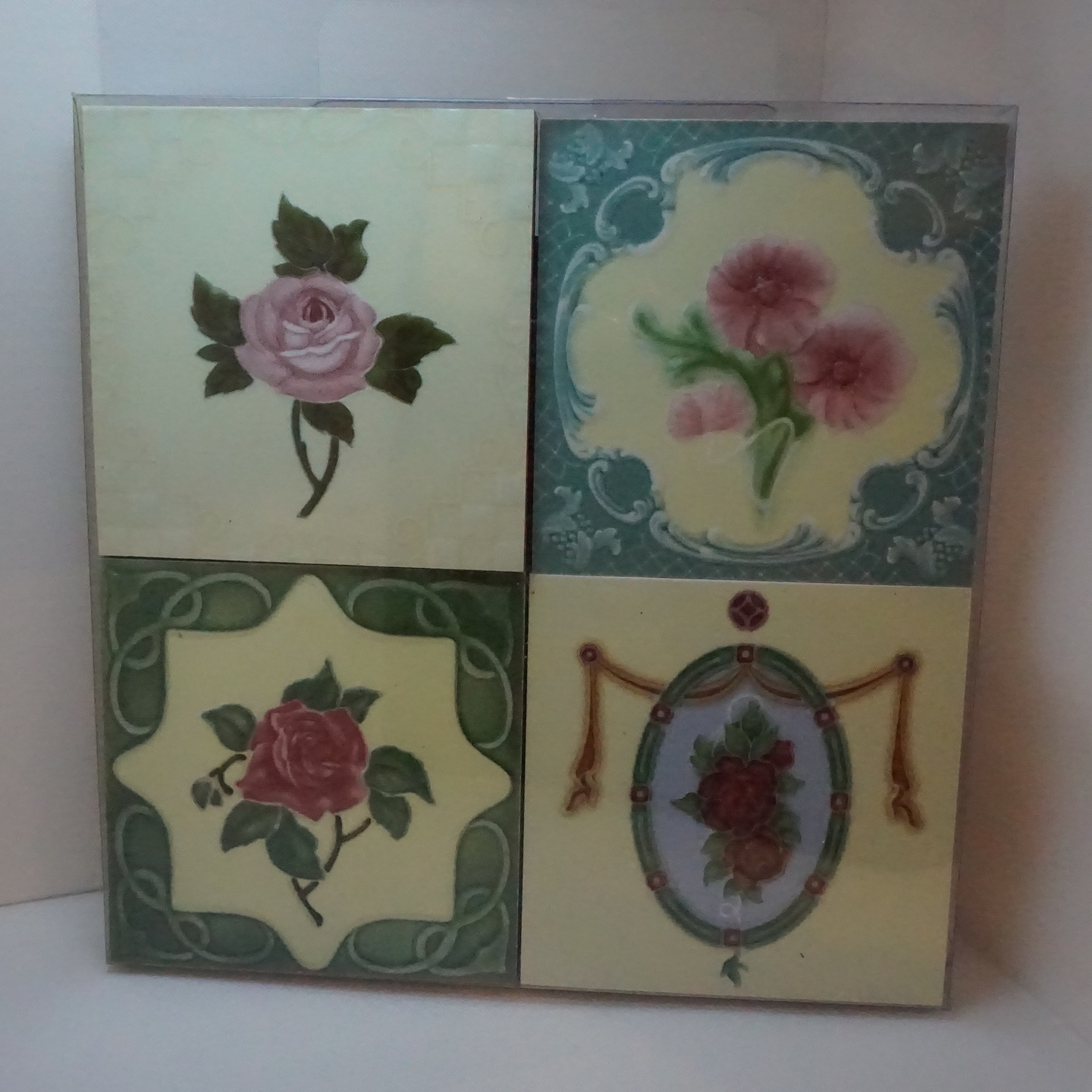 Peranakan Tiles Coaster (Medium Size of 4pcs)