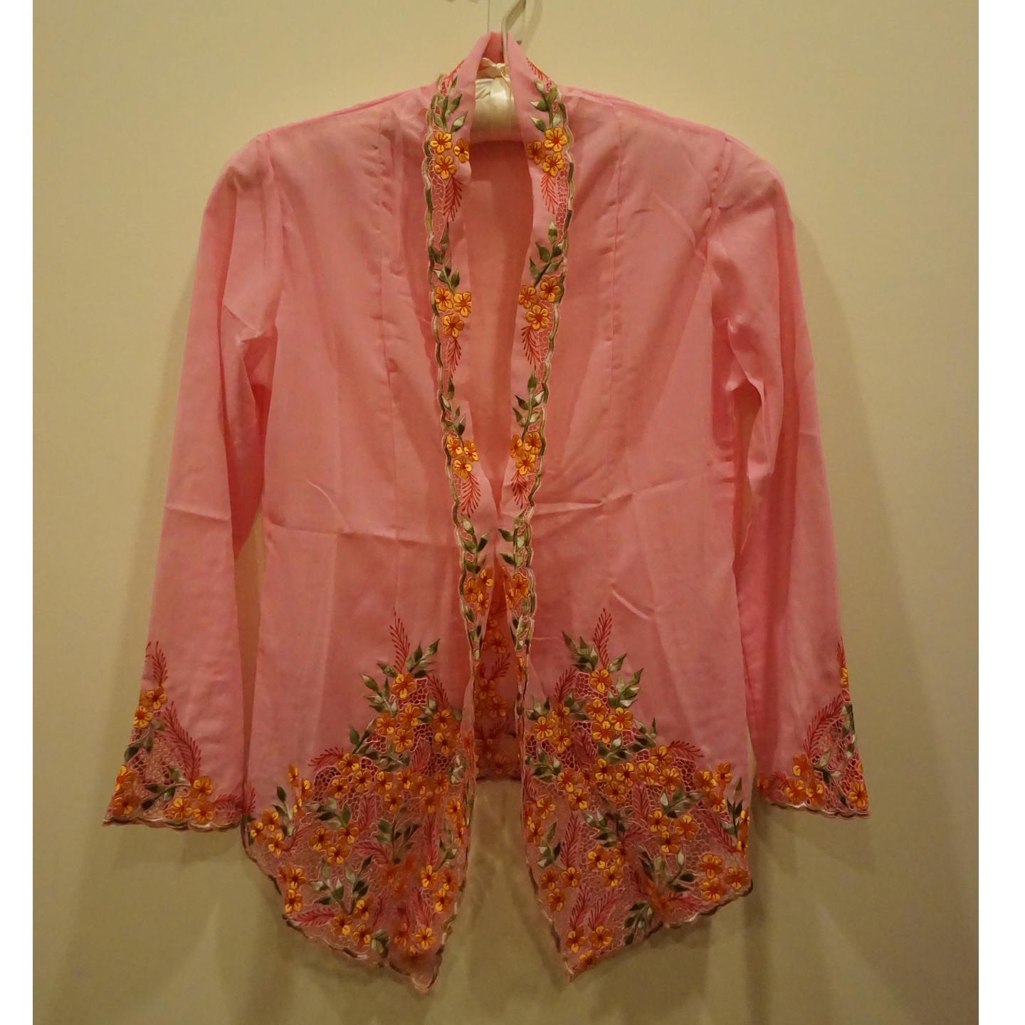 Pink Kebaya with Small Yellow Flowers