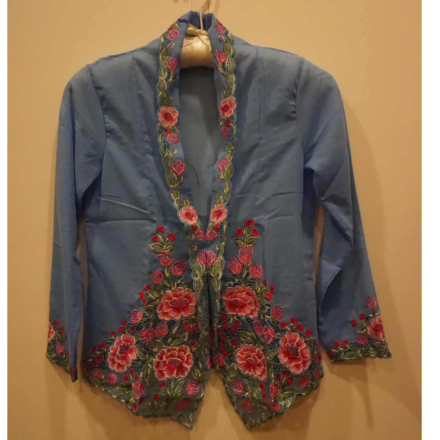 Blue Kebaya with Pink Roses