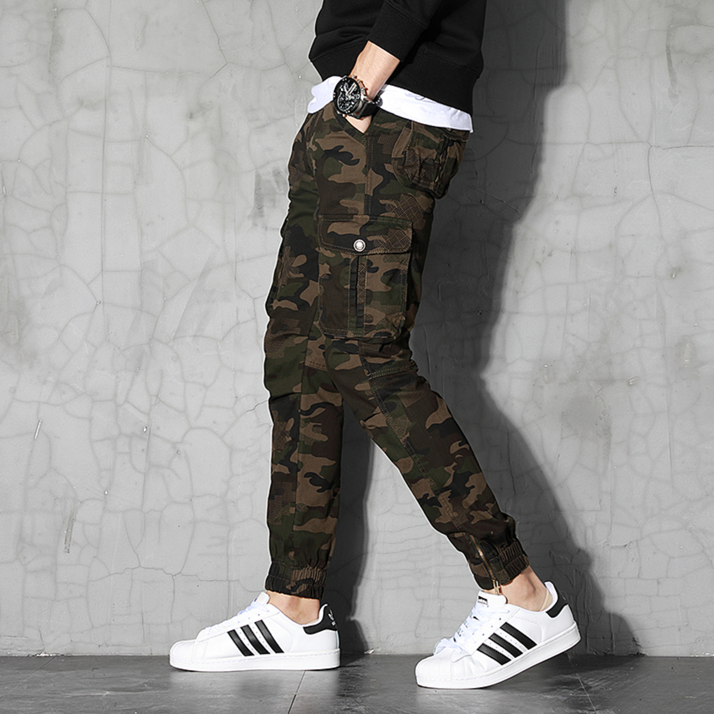 men's camouflage joggers