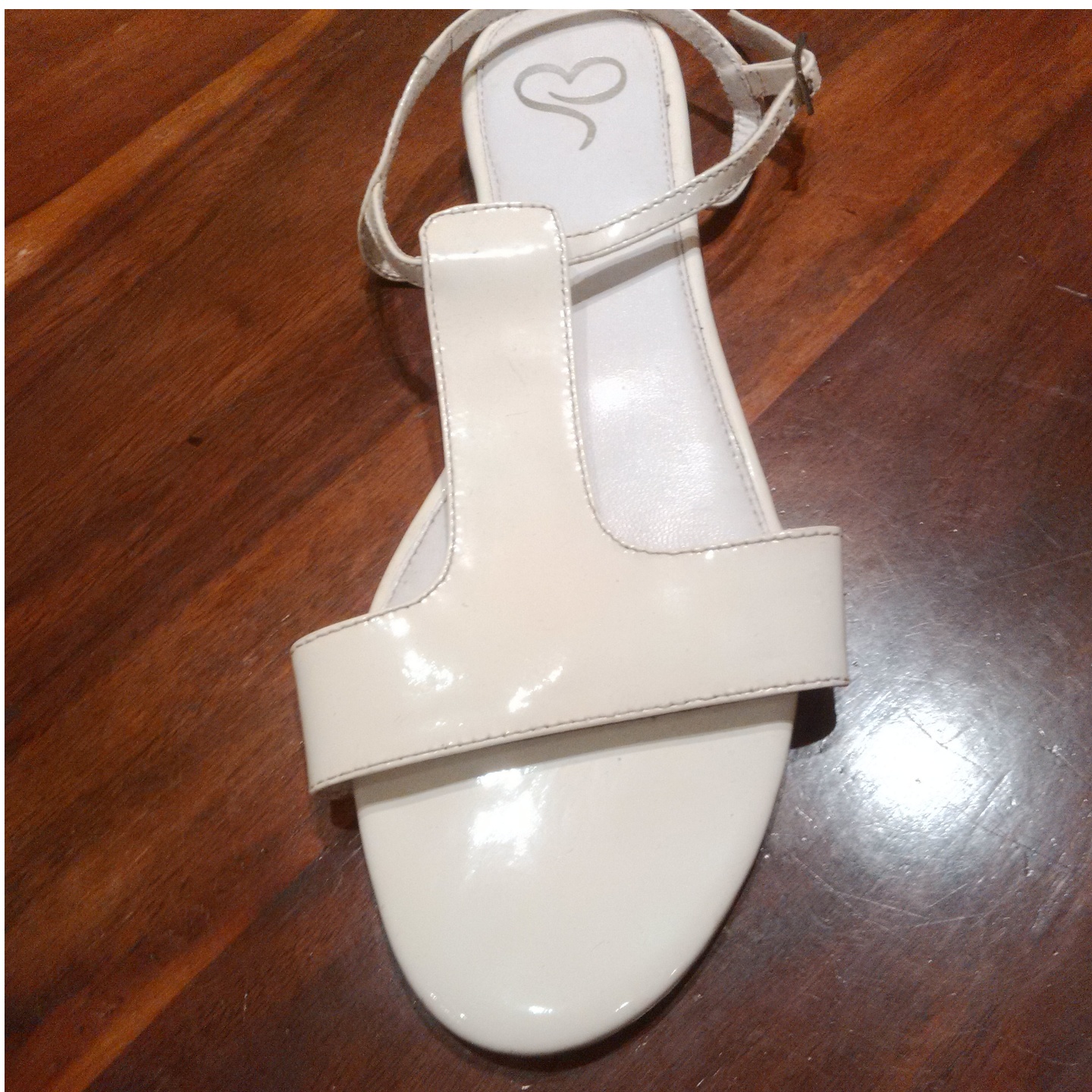 White Broad strap flats with back strap