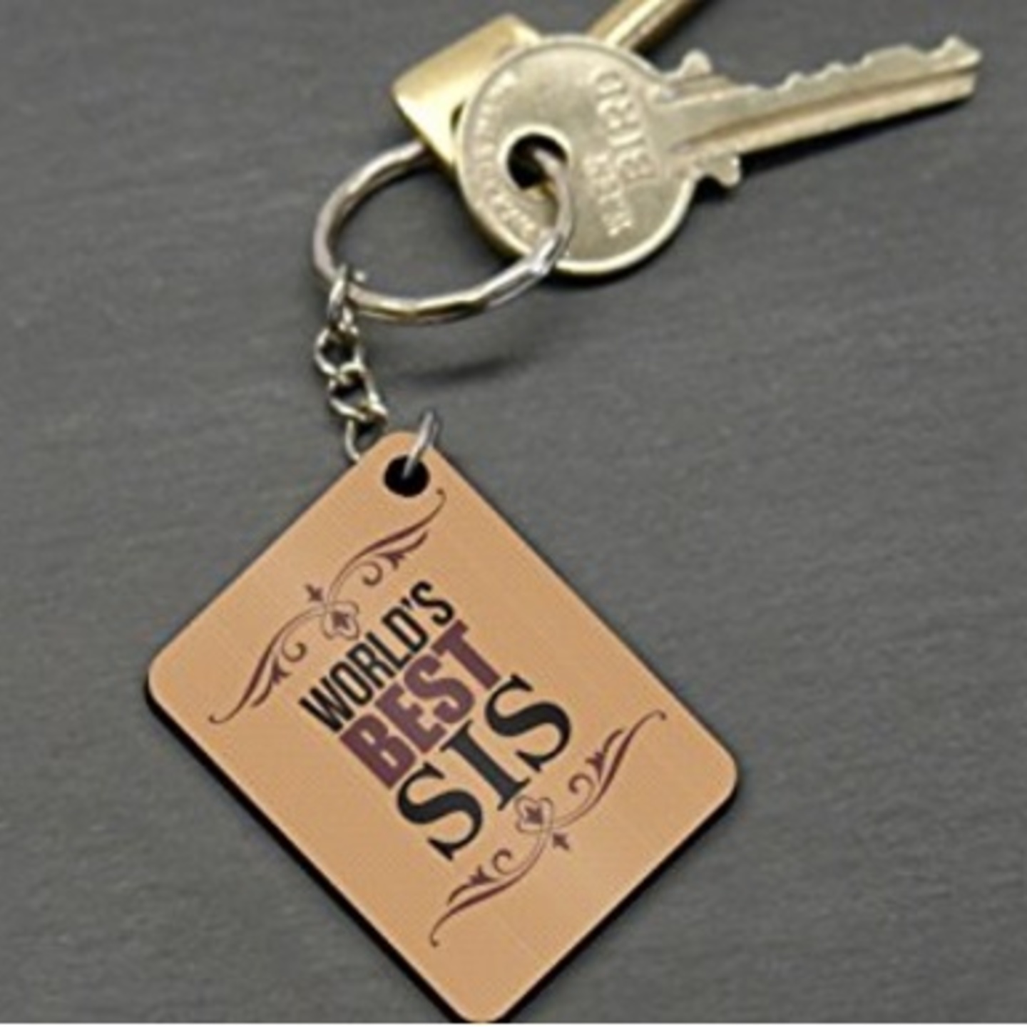 World's Best Sis Key Chain (Brown)