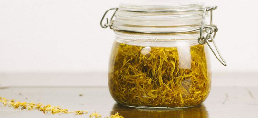 CALENDULA INFUSED OIL.jpg1.jpeg