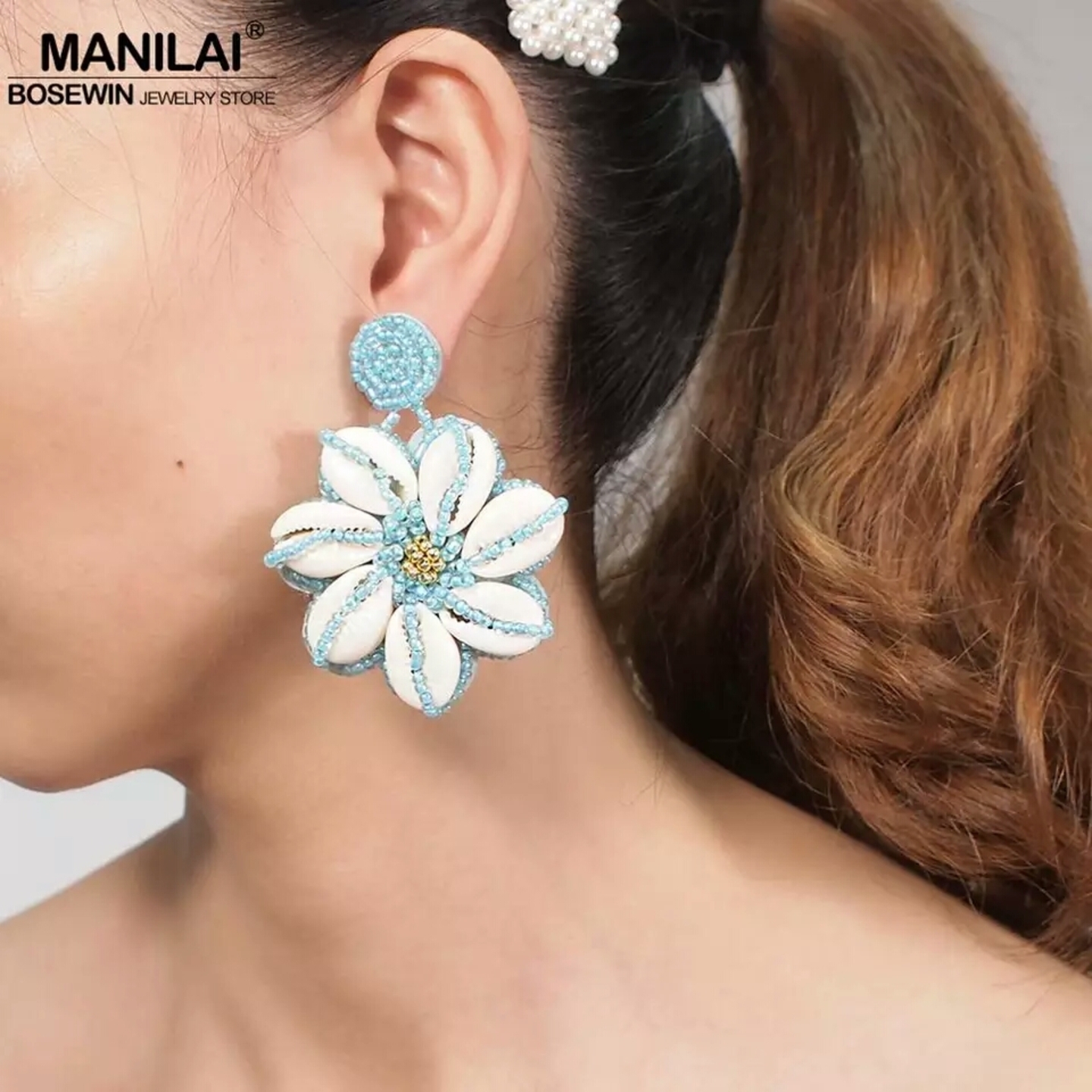 Trendy Handmade Shell Beaded Flower Design Earrings