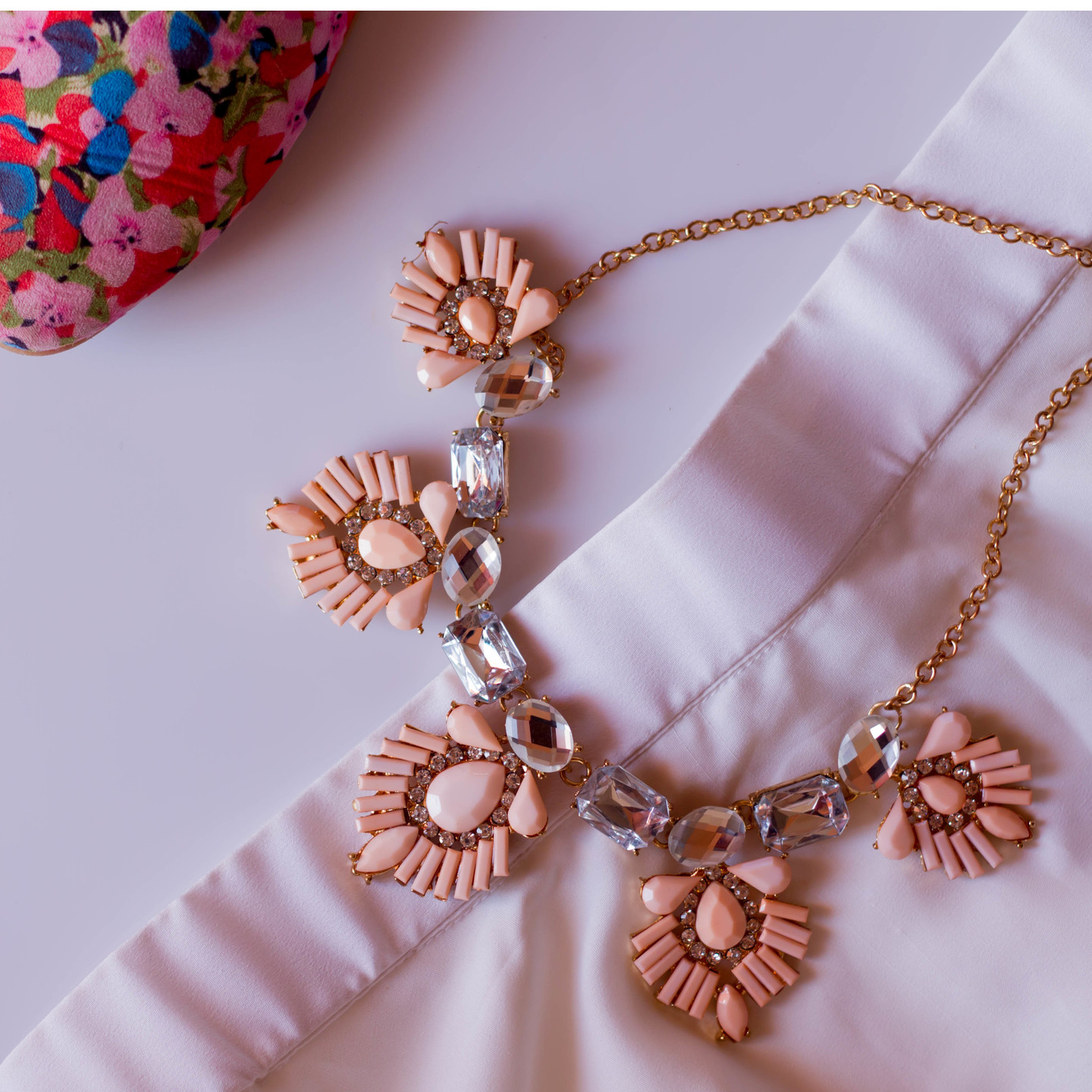 Peach statement necklace