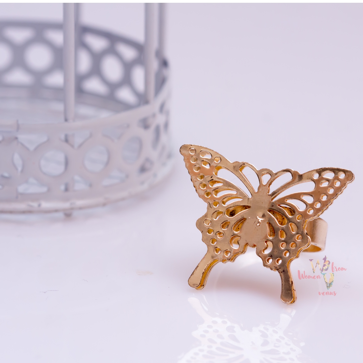 Butterfly ring 