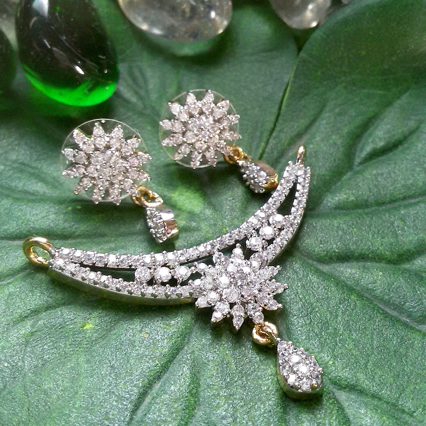 Dazzling Mangalsutra Set with Earrings