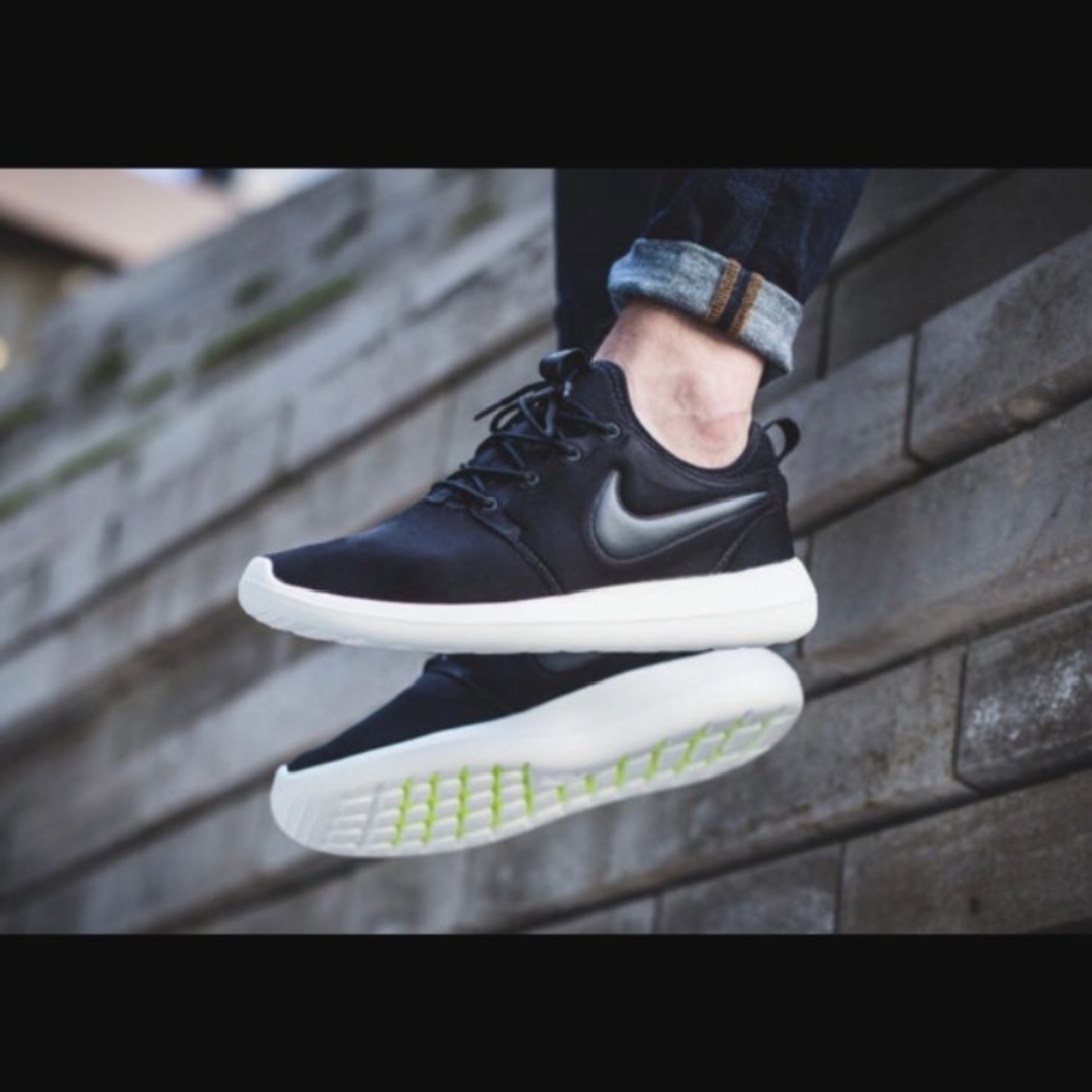 Nike roshe
