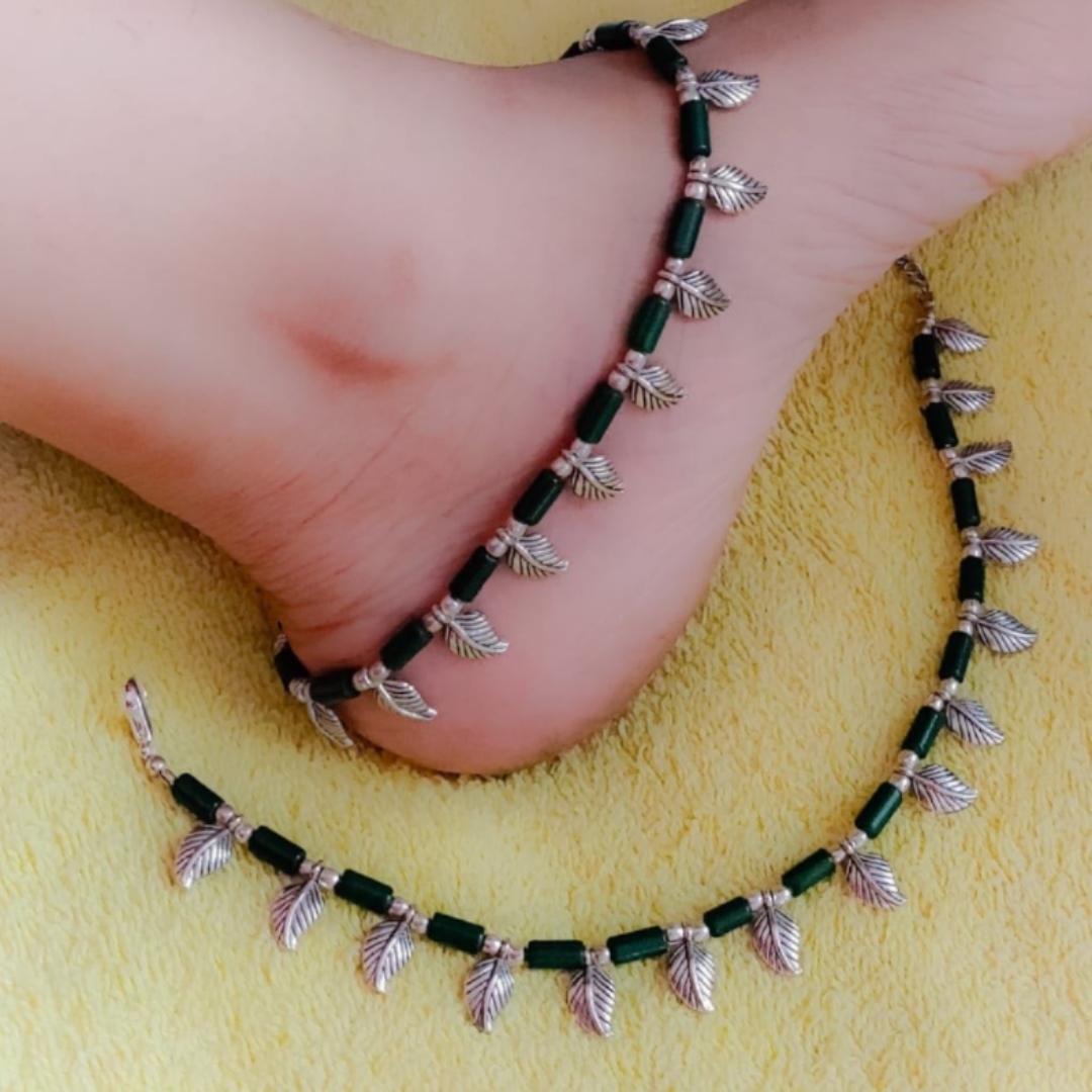 oxidized leaf green anklets 