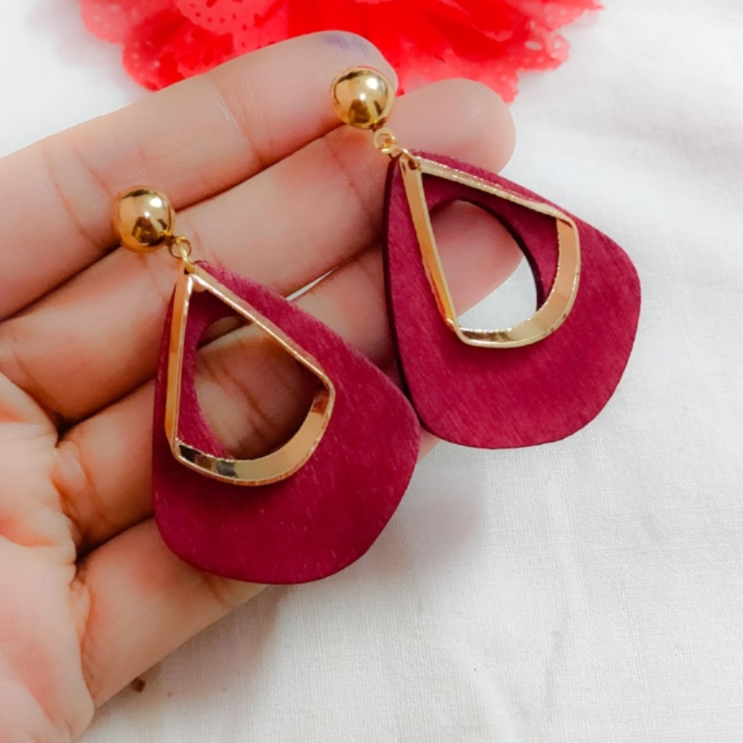 Wooden Lightweight earrings 