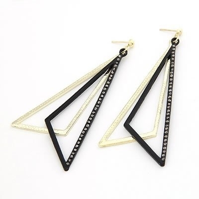Ashiana Black and gold geometric dangling earring