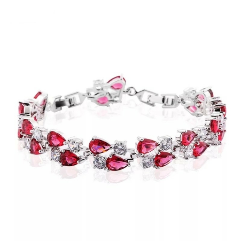 Crystal love bracelet