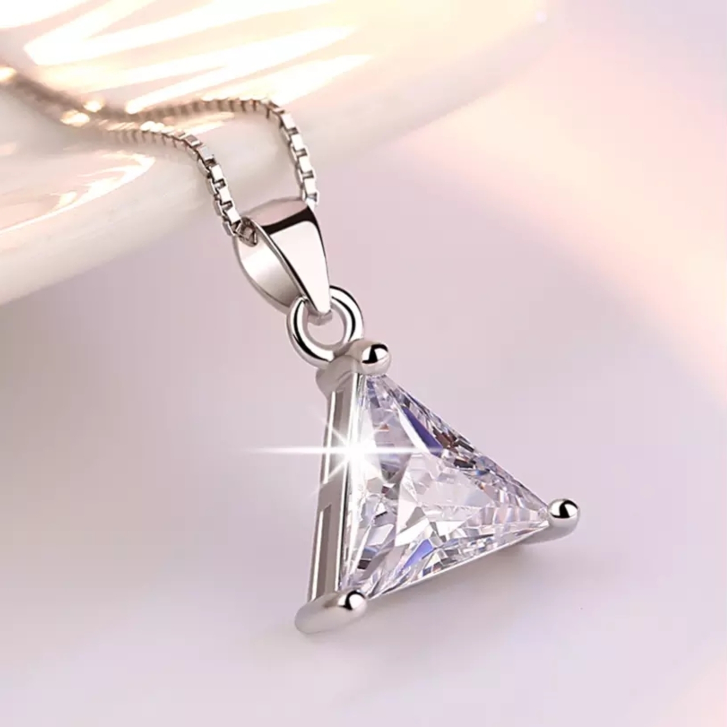 Sterling Silver Trinity Glint pendent Necklace