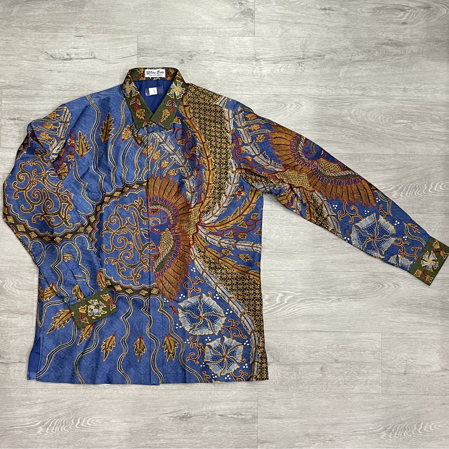 Hand woven silk, hand drawn batik  L size