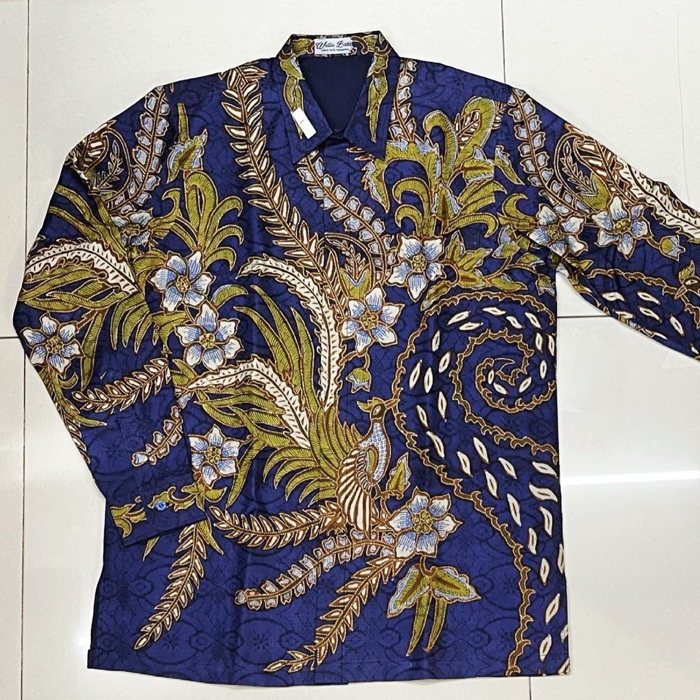 Hand woven silk, hand drawn batik  L size