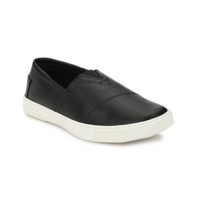 WonkerDeziner Black Casual Shoes