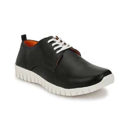 WonkerDeziner Black Casual Shoes