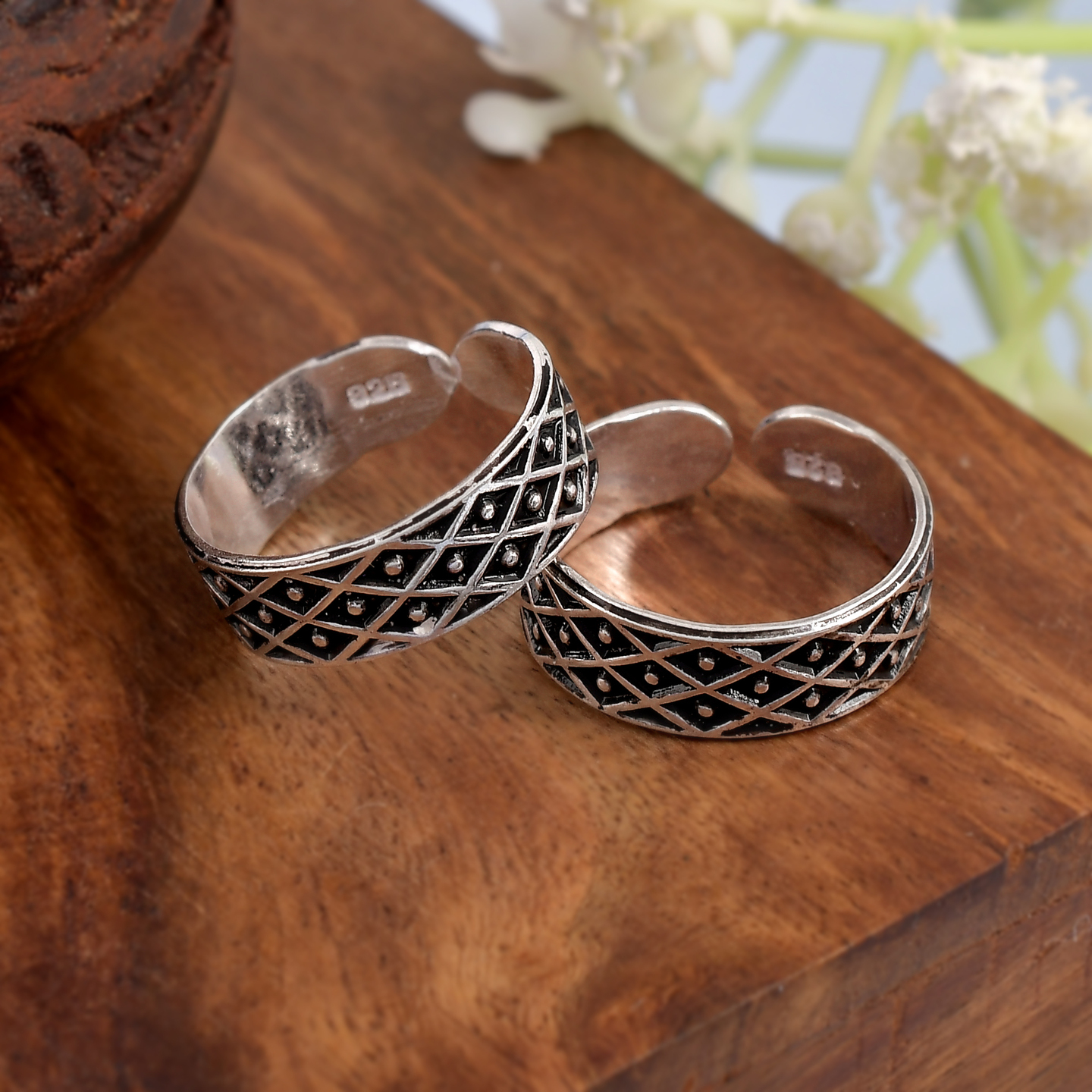 Sterling Silver Oxidized Toe Ring For Women