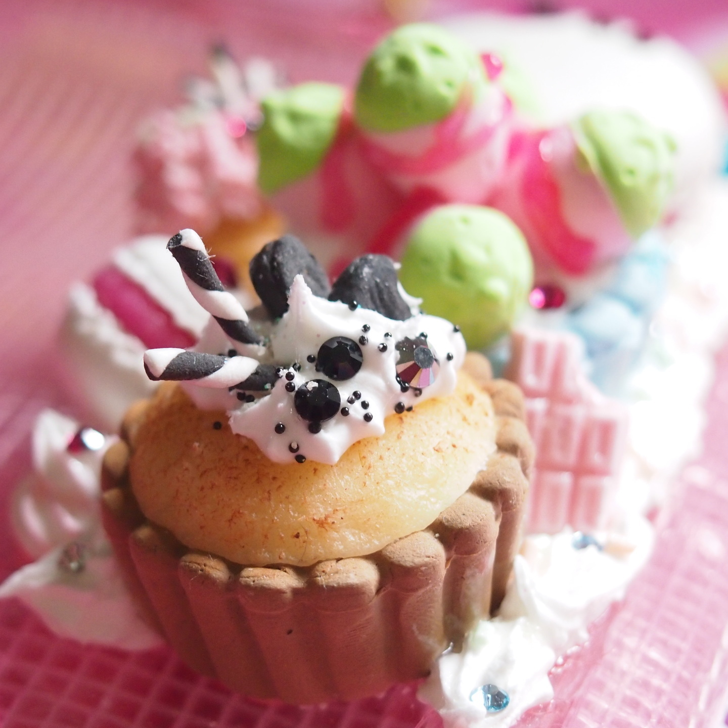 Workshop - Clay Craft Cupcake and Pie Charms