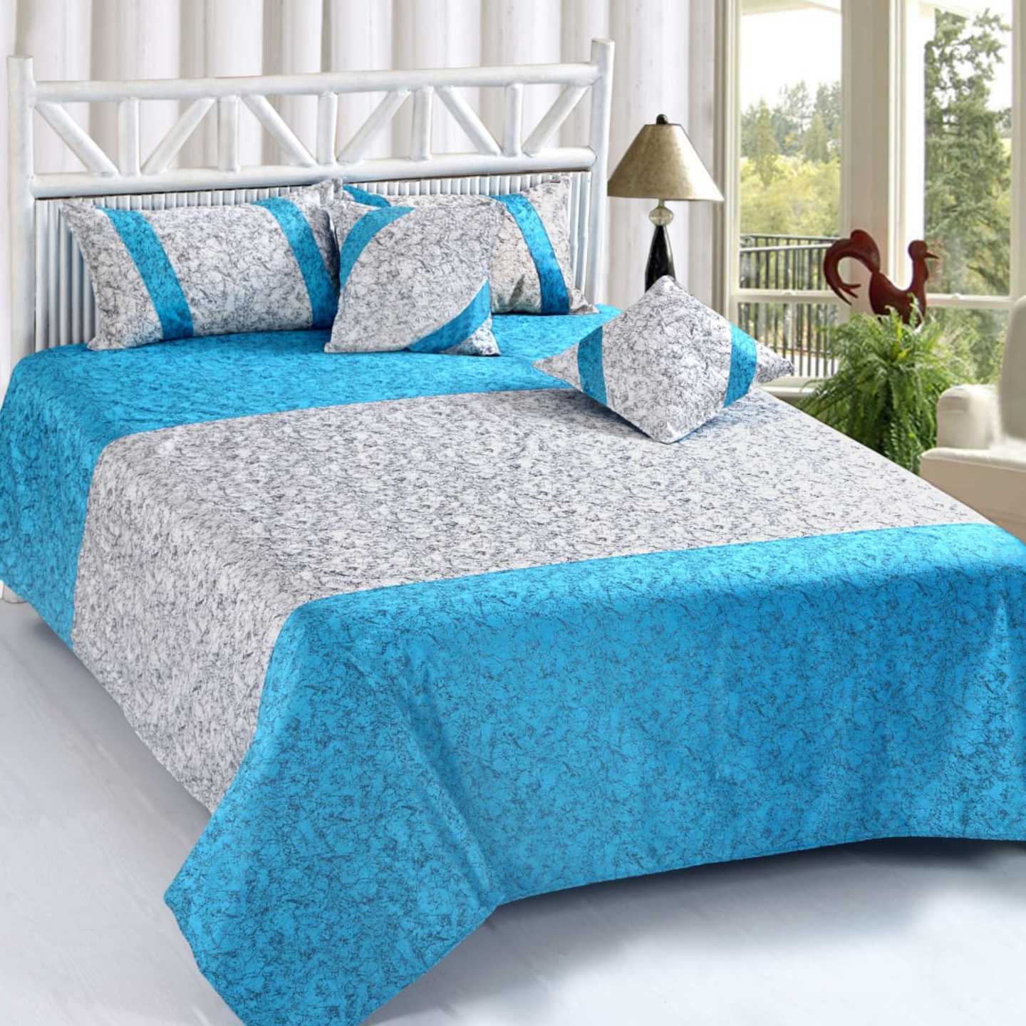 Handtex Home Double BedsheetPreimum Velvet Double Bedsheet,2 cushion cover and 2 pillow cover