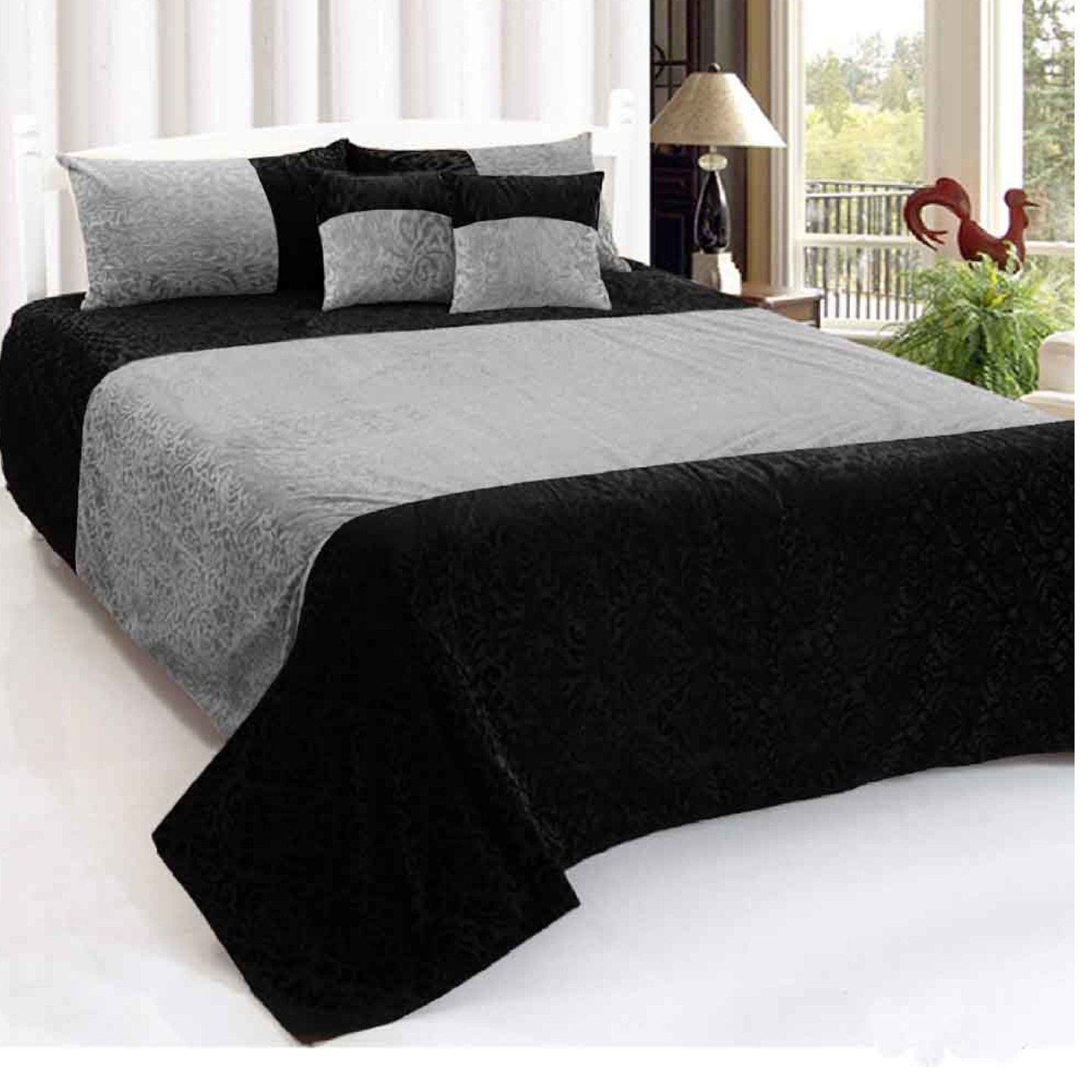 Double BedsheetPreimum Velvet Double Bedsheet,2 cushion cover and 2 pillow cover