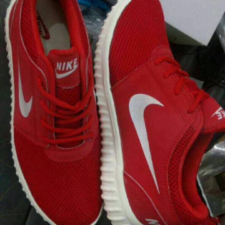 *Nike London 2*
😍😍😍😍😍😍😍
