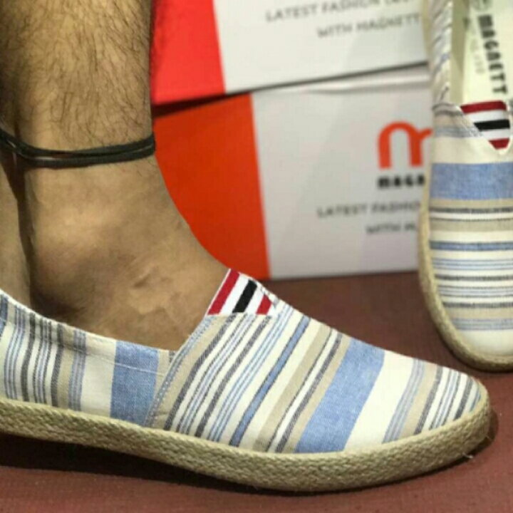 *Loafer*
😍
Sizes available *40-45*
😍