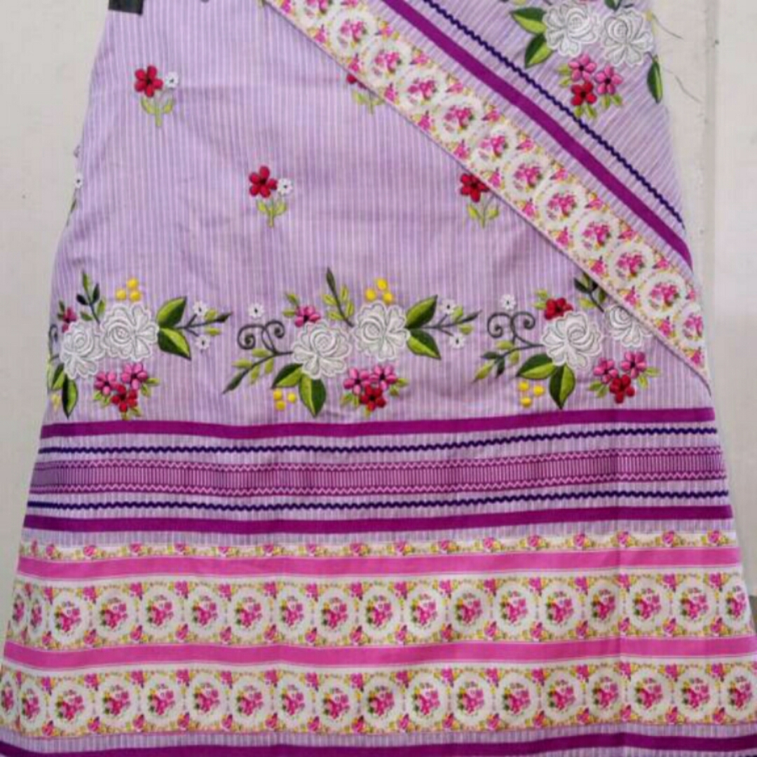 soft  cotton material
Front border embroidery
Back side small butties