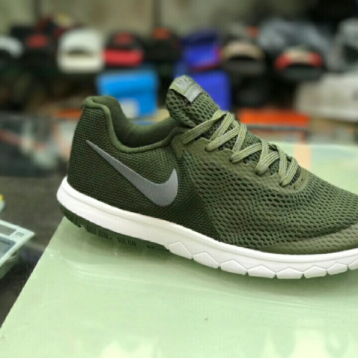 *New Nike RN 5*

Sizes available.. *41-45*
