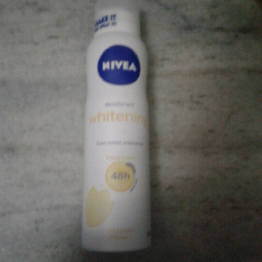 Nivea deodrant whitening Floral touch