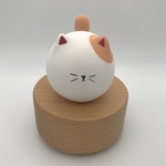 Big Tail Porcelain Cat Music Box Little Moon