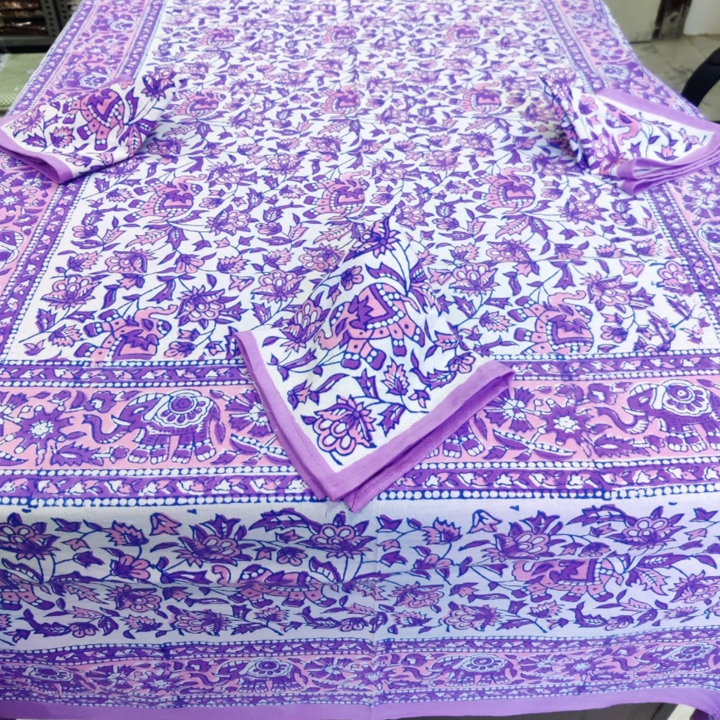 Hand Block Print Dining Table Cover with Napkins (Purple)