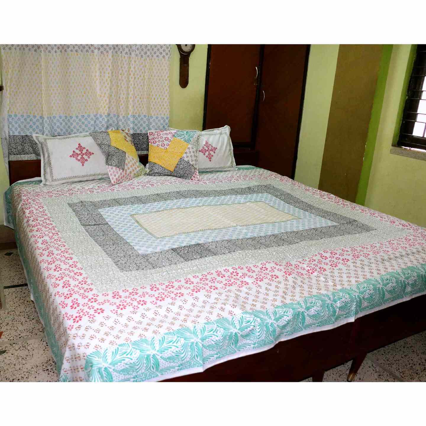 Hand Block Printed Bed Sheet - MULTICOLOUR