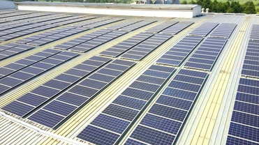 solar-rooftops-315575621-7v579.jpg