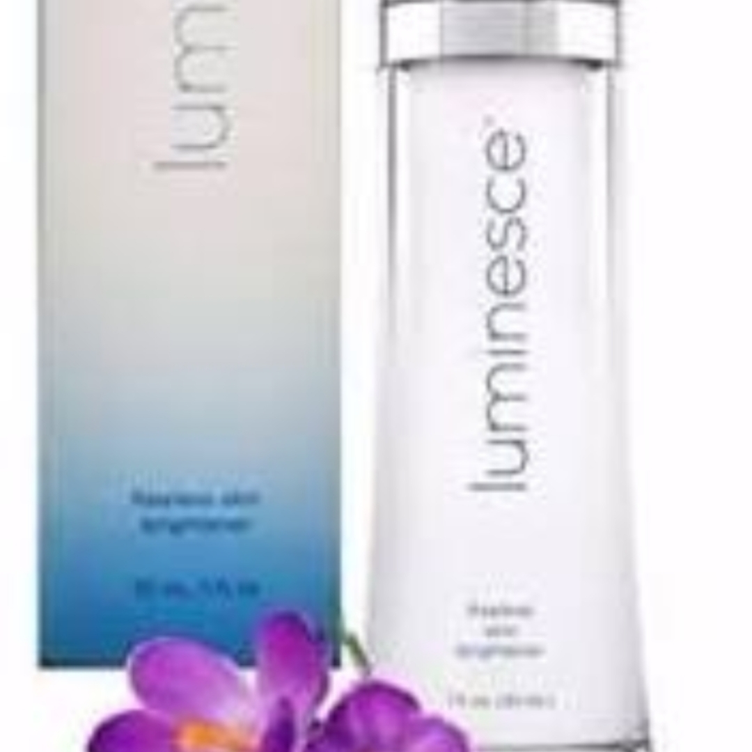 Luminesce Moisturizing complex