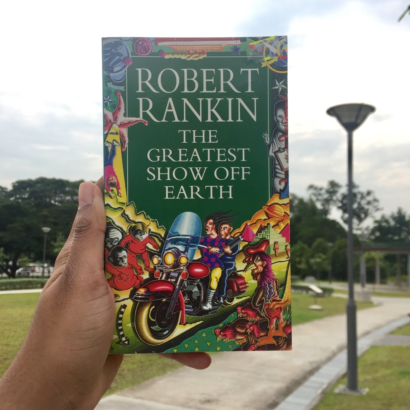The Greatest Show Off Earth by Robert Rankin [Paperback]