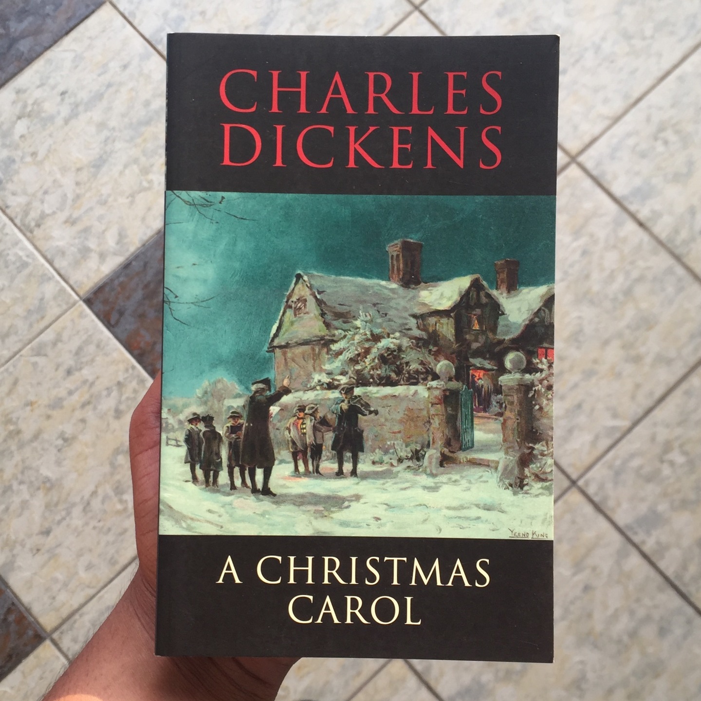 A Christmas Carol by Charles Dickens [Paperback]
