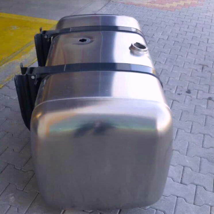 Chrome / Aluminium Diesel Tank