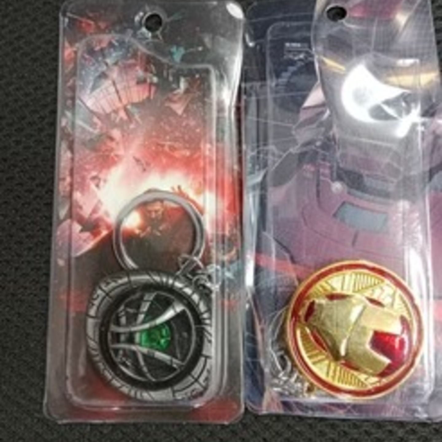 Doc. Strange / Iron man rotating mix keychain Pack of 5